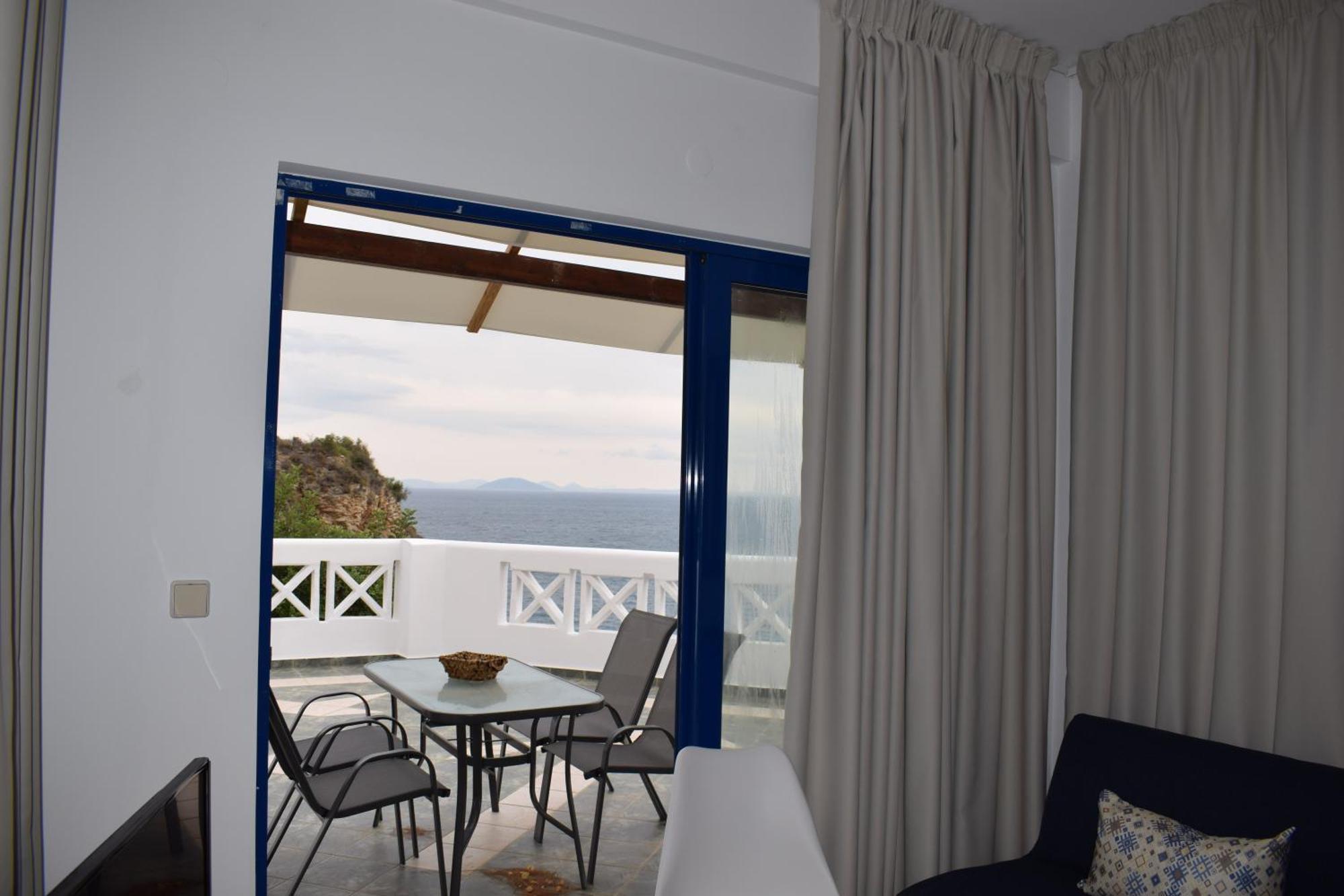 Muses Seaside Villas Parálion Ástros Esterno foto