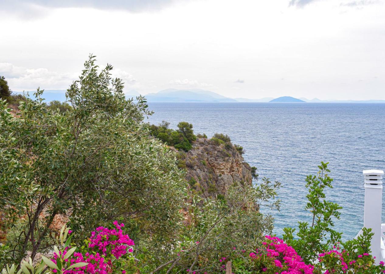 Muses Seaside Villas Parálion Ástros Esterno foto